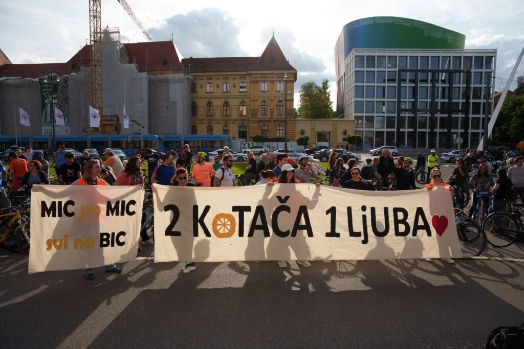 Biciklistička kritična masa u Zagrebu